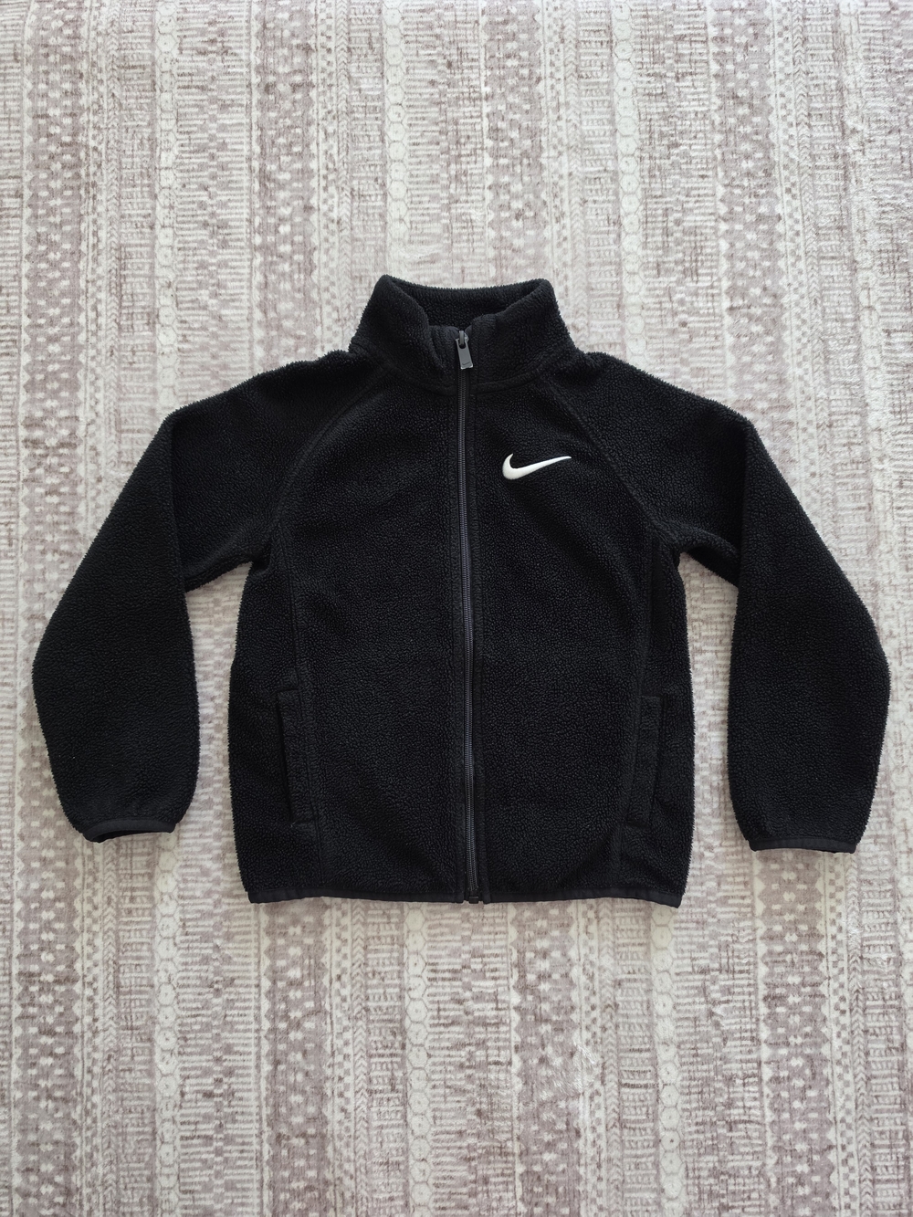 Nike Kids Black Fleece Full-Zip Jacket - Size Small 4/5